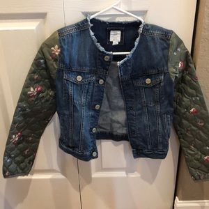 Gap Kids Denim Jacket with Quilted Floral Sleeves Girls Size L (10)